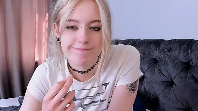 sansusie webcam