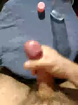 alvaro2017 - Alvaro2017's free webcam - UK Sex Cams