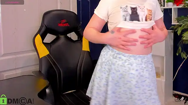 Sara_Robinson webcam
