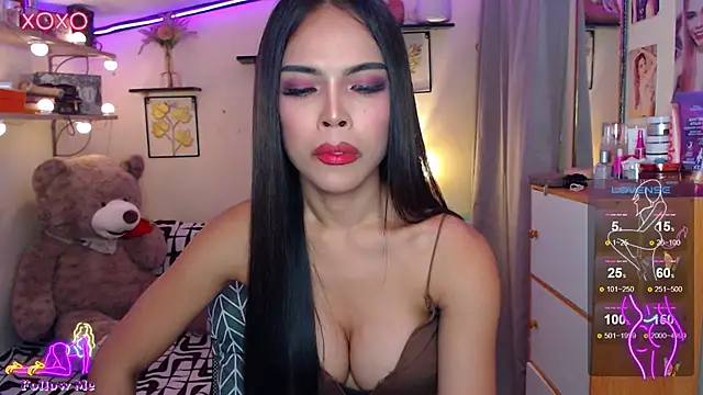 izabella_moore webcam