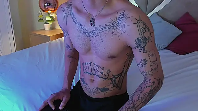Enzo_Hunter webcam