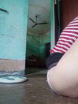 July-Asian webcam