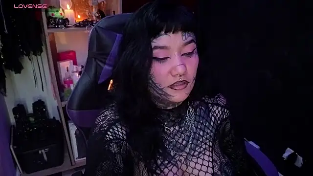 aradia_66 webcam