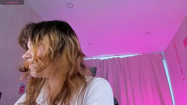 Eva_Harper webcam