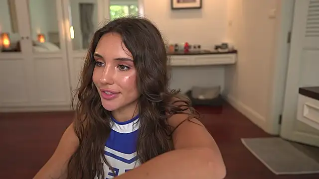 ValerieHill live sex cam