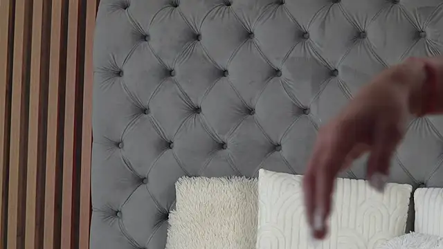 TiffanyMaze webcam