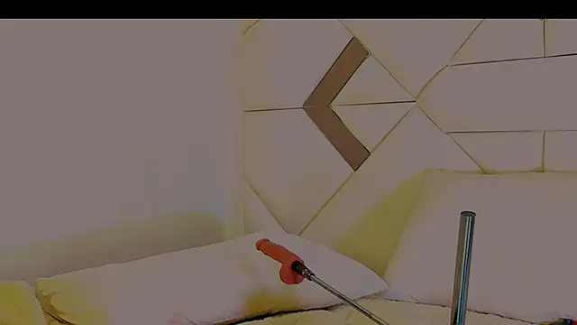 StormyButty18 webcam