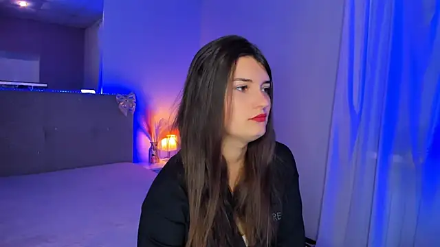 Laura_Leee webcam