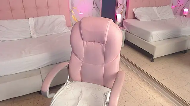 Red_kytty6 webcam