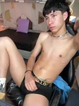 kaelwolf_tay webcam