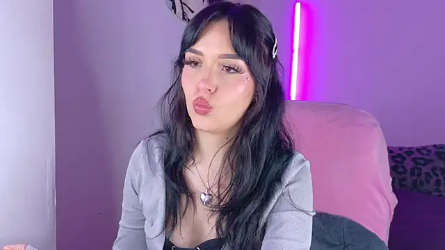 dollmeow webcam