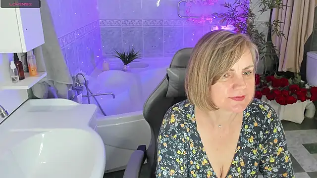 BettyGibsonn webcam