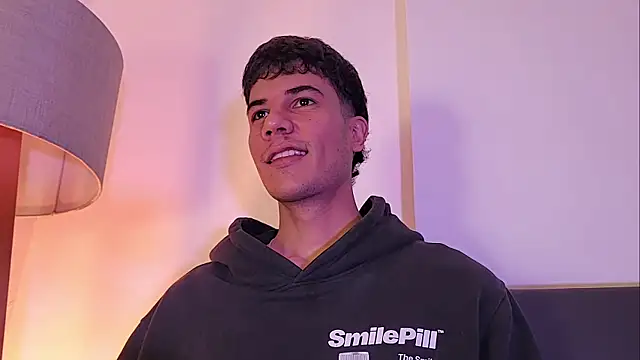 derek_stud_ (M young) - Make me cum