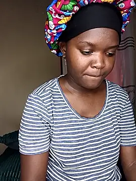 little_creamy webcam