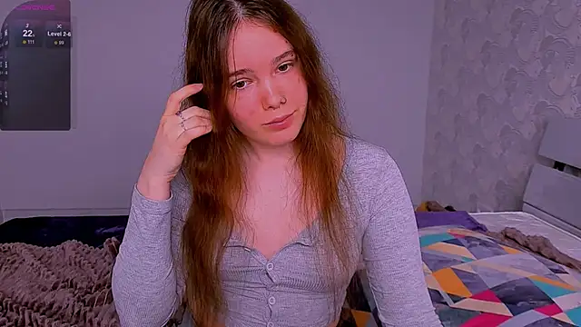 Janie_JJ_Curvie webcam