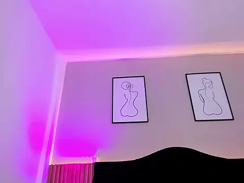 Pauline_Fox webcam