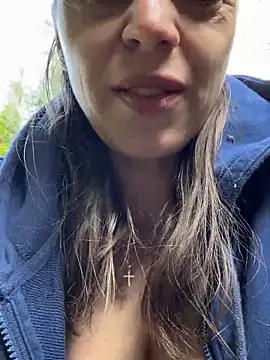 ladywithbigass