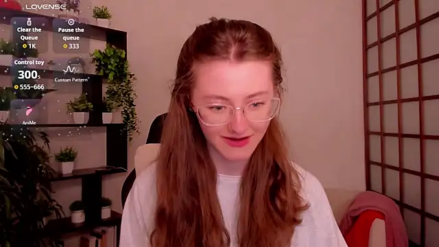 KateCuddle live sex cam