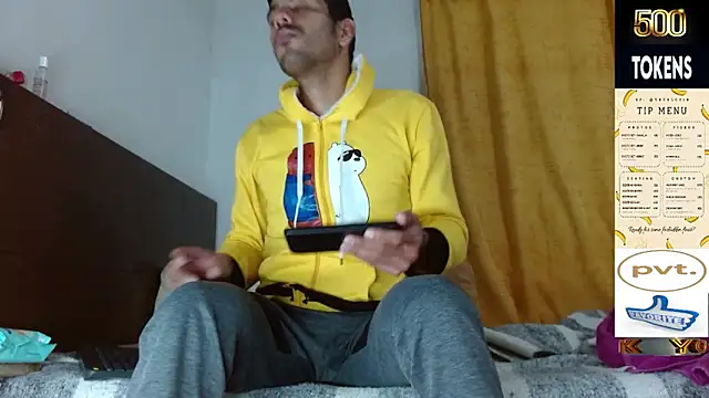 JohanyLatino webcam