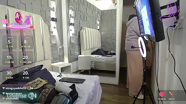 Natasha_699 webcam
