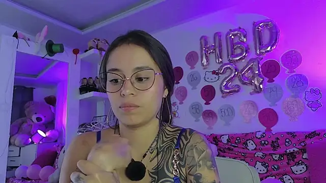 thamaral1 webcam