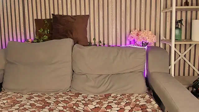 Sally_Ange1 webcam