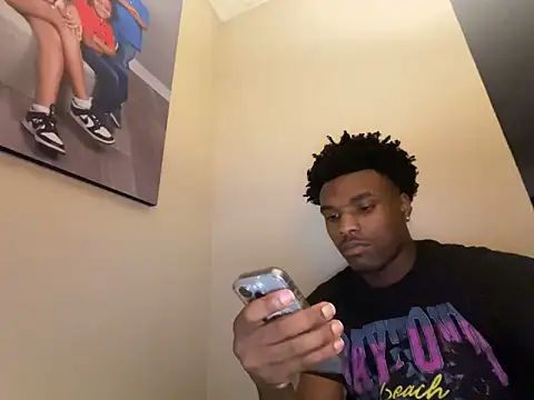 bigdicktrick227 - Bigdicktrick227's free webcam - UK Sex Cams
