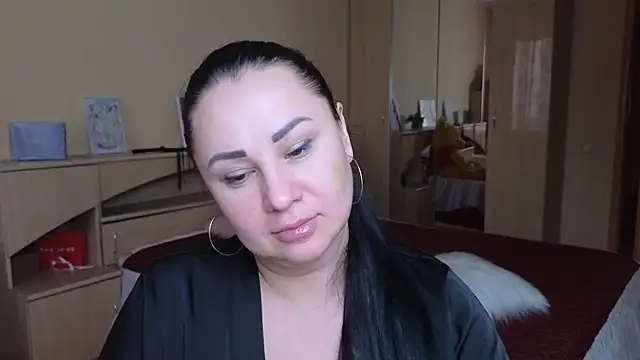 Mia_Misteryy webcam