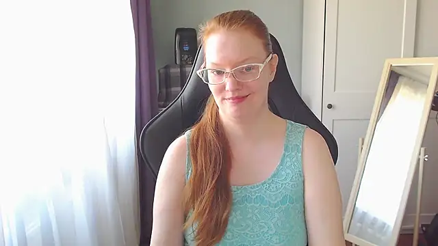 Lady_Inari webcam