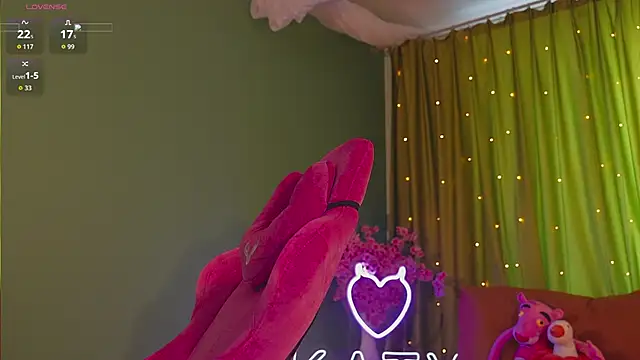 Katy__Ethereal webcam