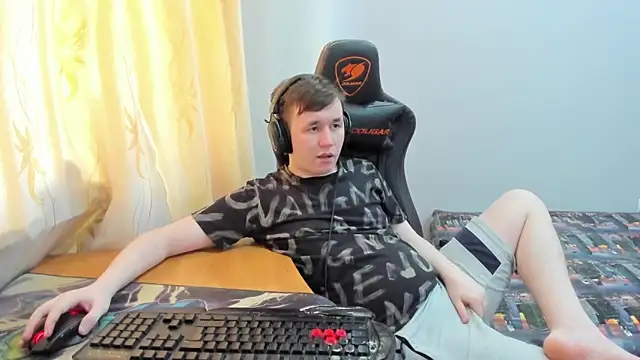 iliaskrislove webcam