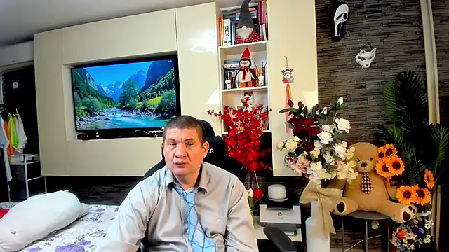 SpartacusDaddy48 webcam