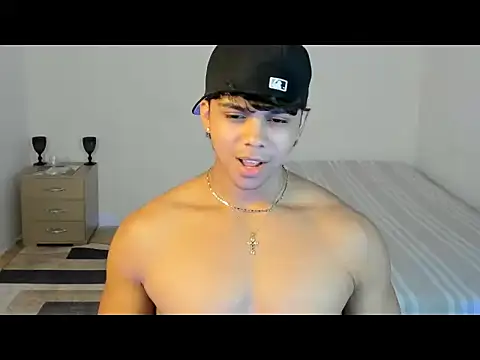 noahprada webcam