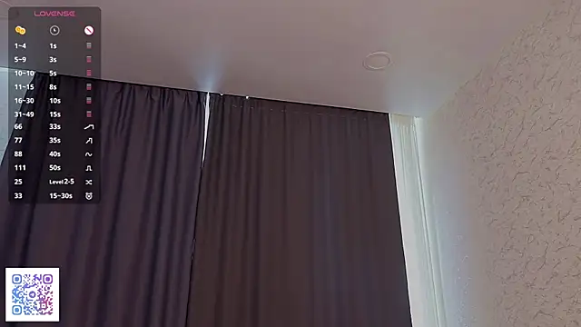 KelleBisaccia webcam
