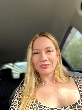 LavenderHot webcam