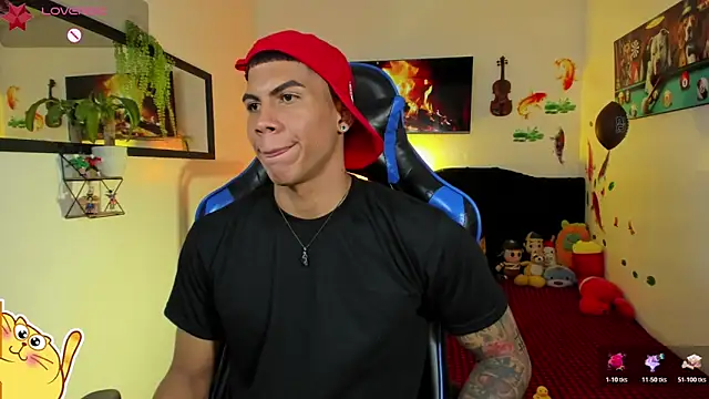 damian_latinxxx (M young) - 😍OMG I like what I see