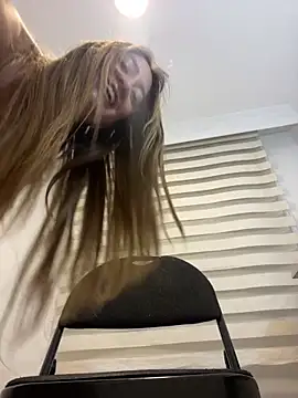 Zara_Ross