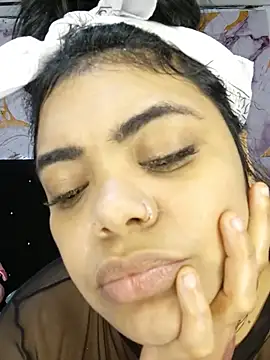 luxuryluna live sex cam