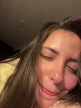 sukhakunis1 webcam