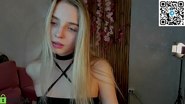 L1na_Reeds webcam