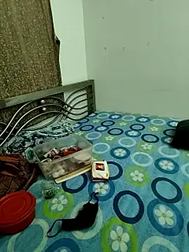 Cute_Kritika webcam
