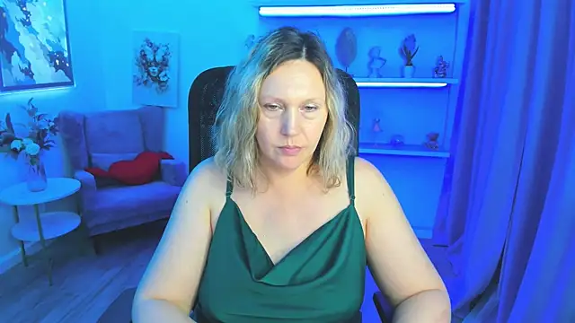 NinaStarle webcam