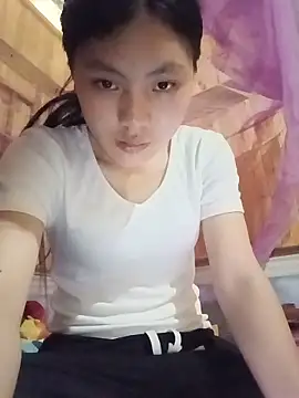 Hilary-123 webcam