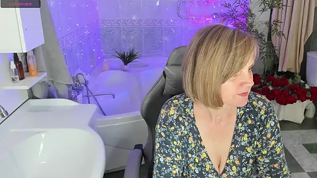 BettyGibsonn webcam