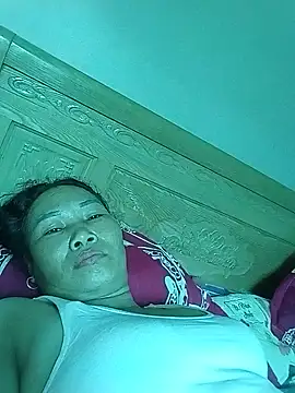 BlueGirlyeah webcam