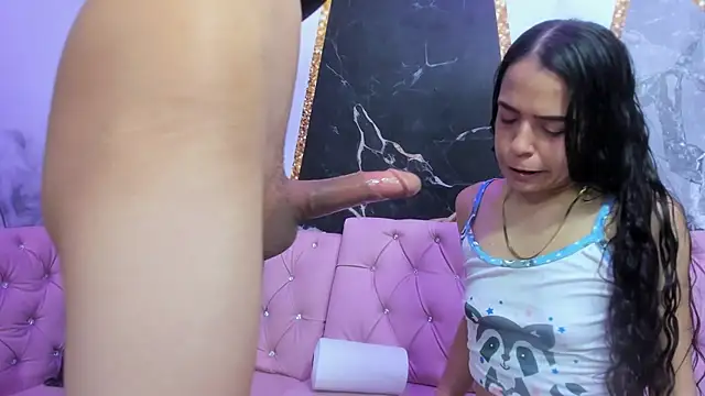 miacam-hot webcam