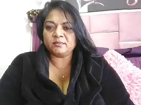 IndianDelia live sex cam