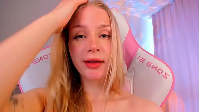 Eva_Davi webcam