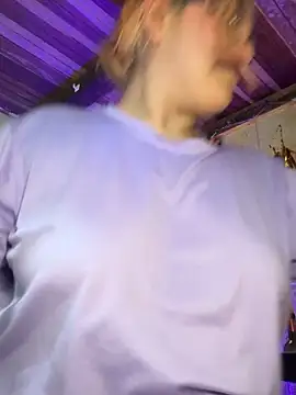 Sophia_Weest99 webcam