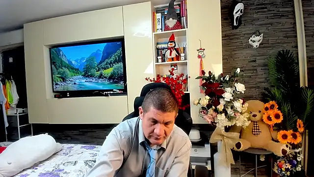 SpartacusDaddy48 webcam